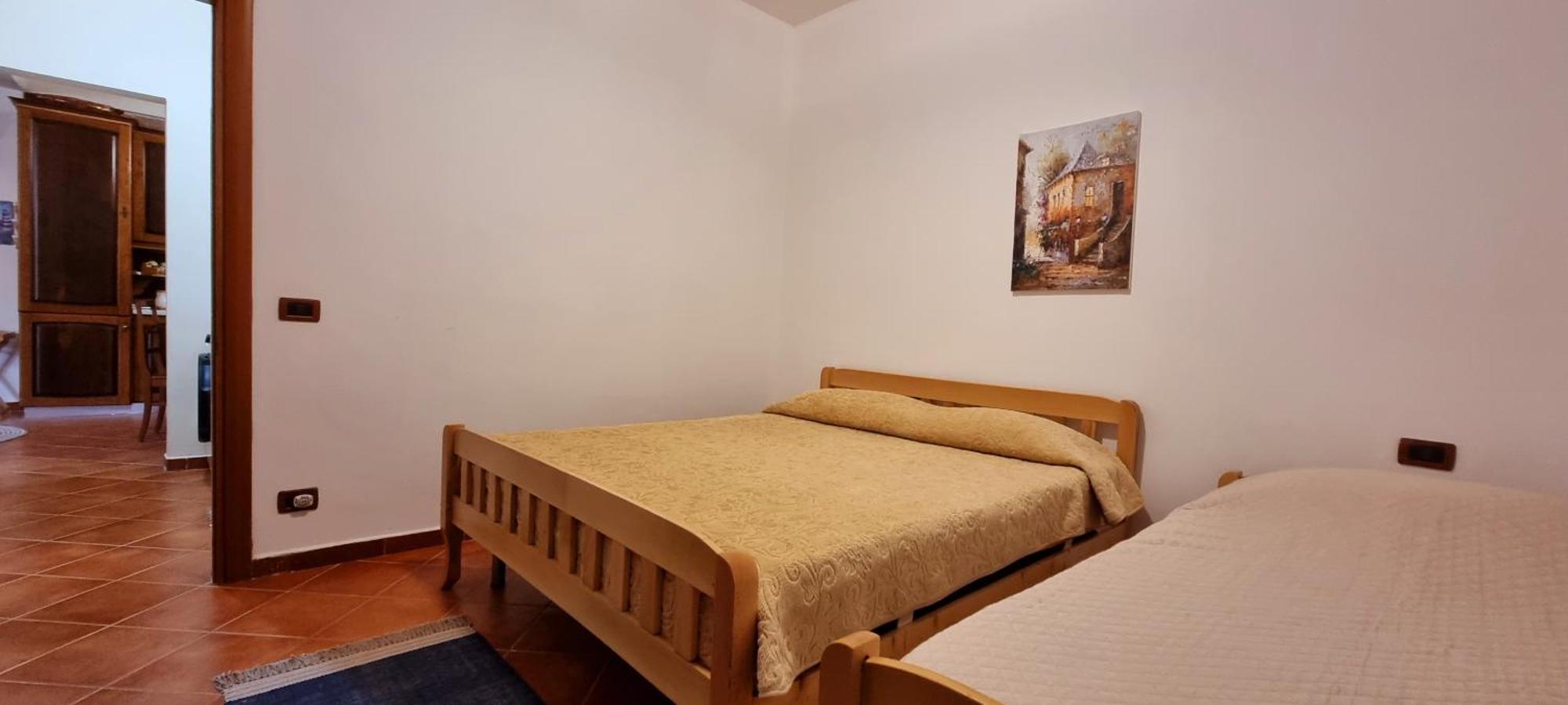 Villa Bezhani Golem (Tirana)